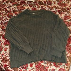 Aerie soft green sweater